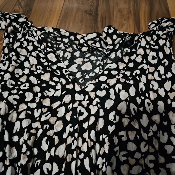 Free People Bare It All Leopard Cheetah Bodysuit Sz XS - Picture 6 of 8